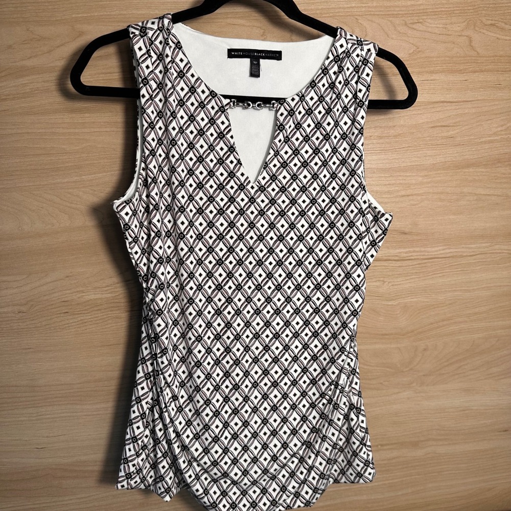 White House Black Market Geometric Ruched V-Neck Top Silver Chain Detail SP